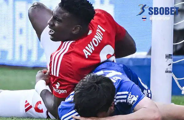 The offside controversy involving Awoniyi | The offside controversy involving Awoniyi