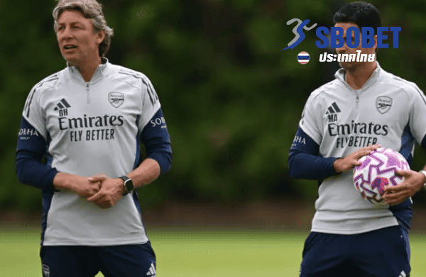 Gabriel Heinze Mikel Artetas key assistant in the title race